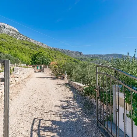 House Petric Holiday home Bol